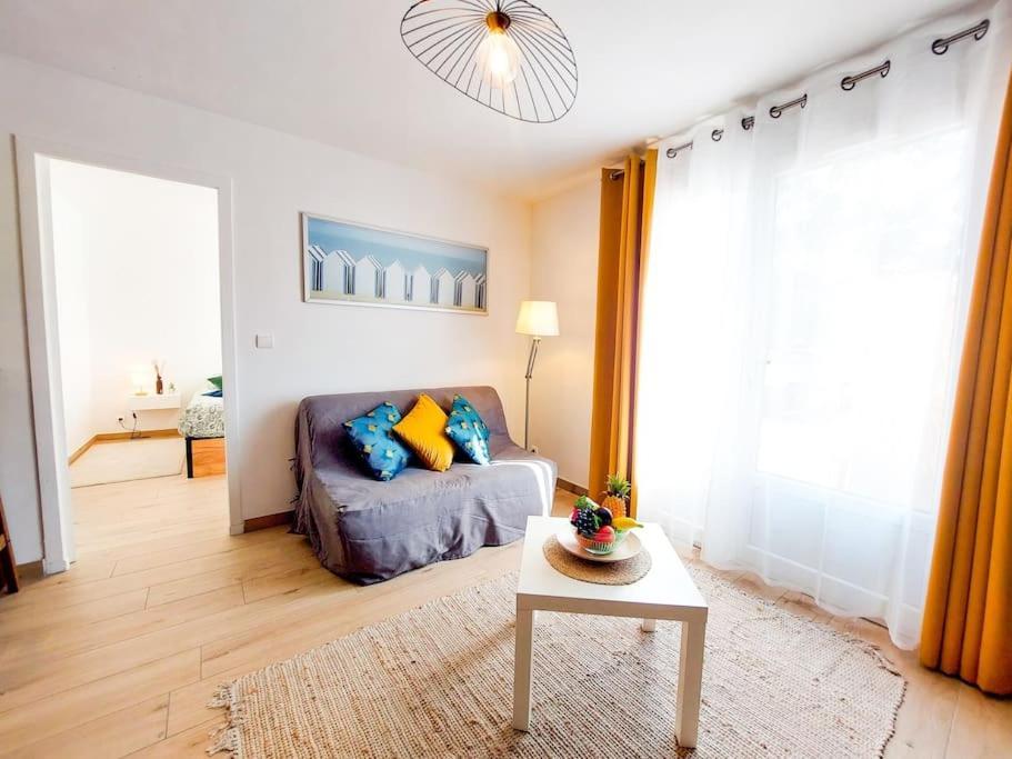 T2 Cosy Toulon, Proche Plage Екстер'єр фото